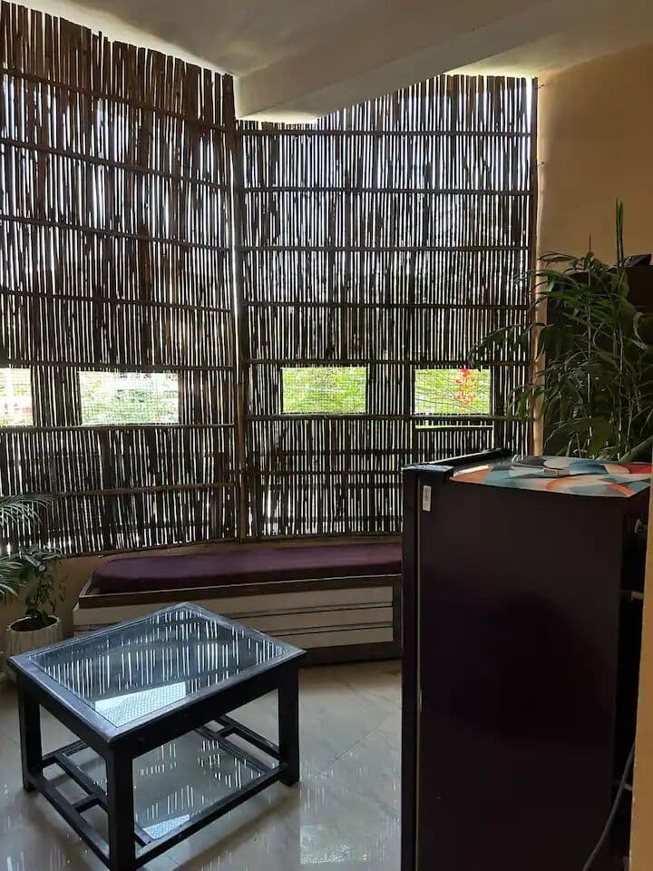 5BHK Villa for Large Groups | Central Jaipur Living room photo 2