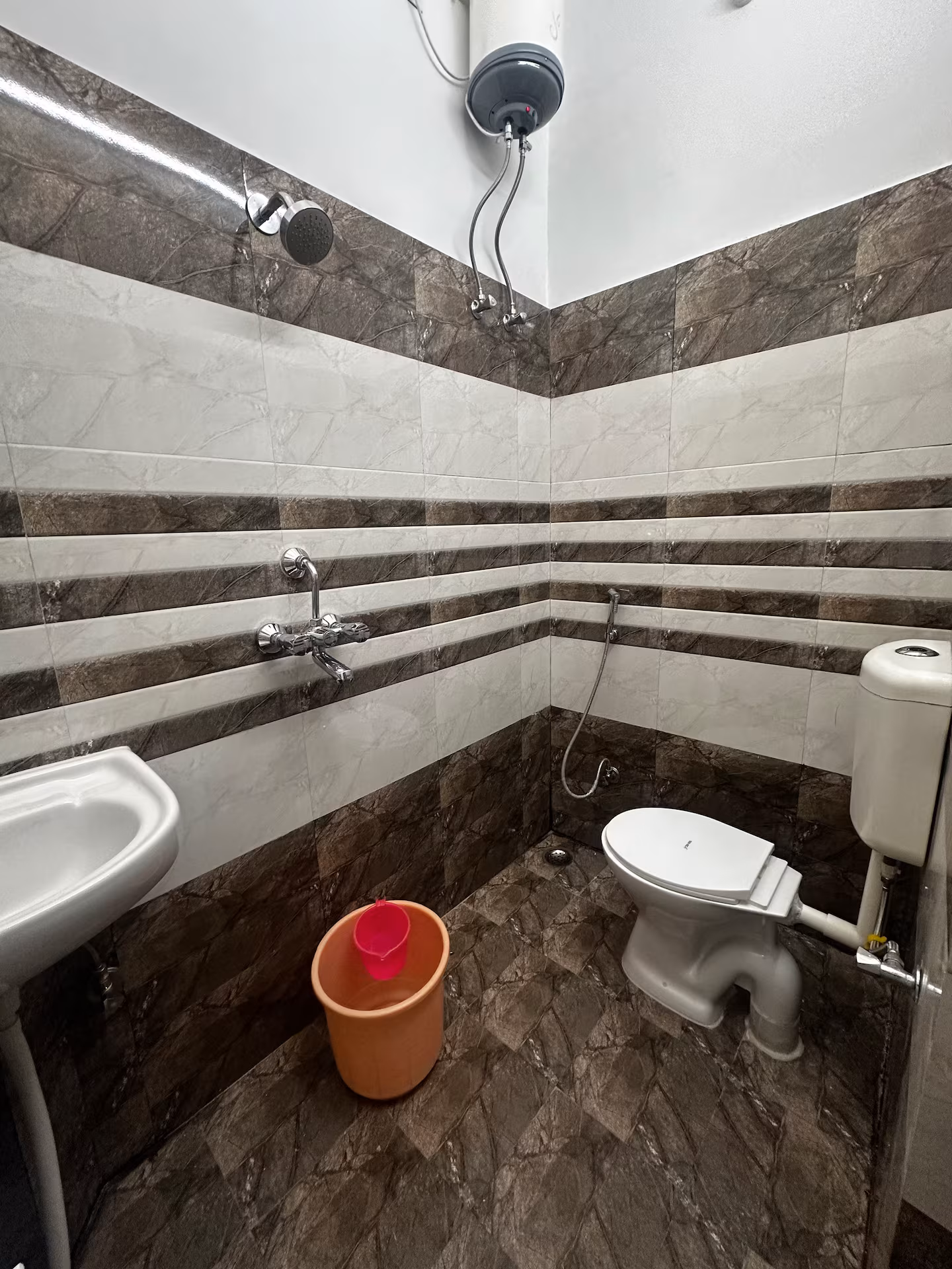 Jb Villa Home stay Total bathrooms(4) photo 1