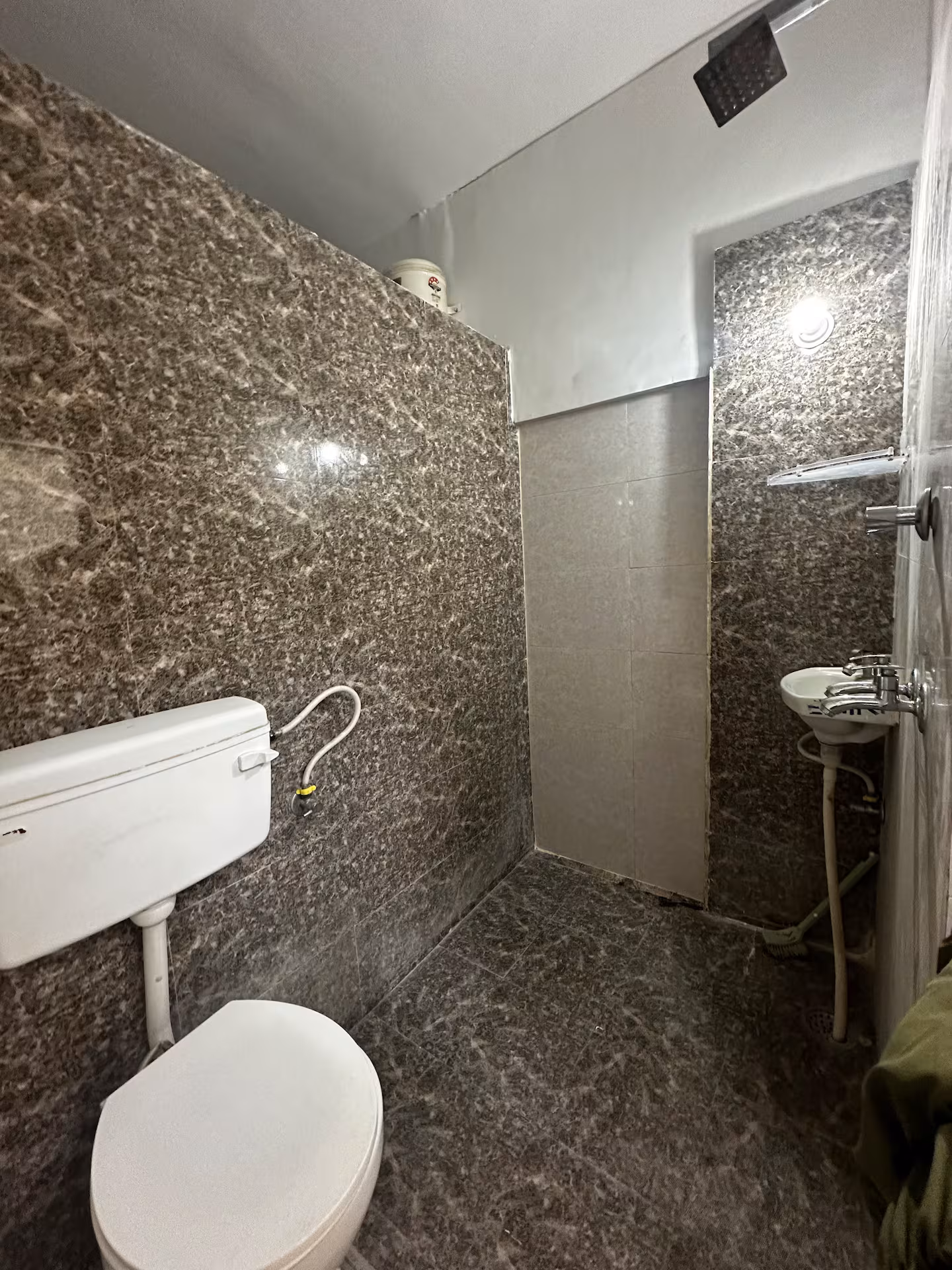 Jb Villa Home stay Total bathrooms(4) photo 5