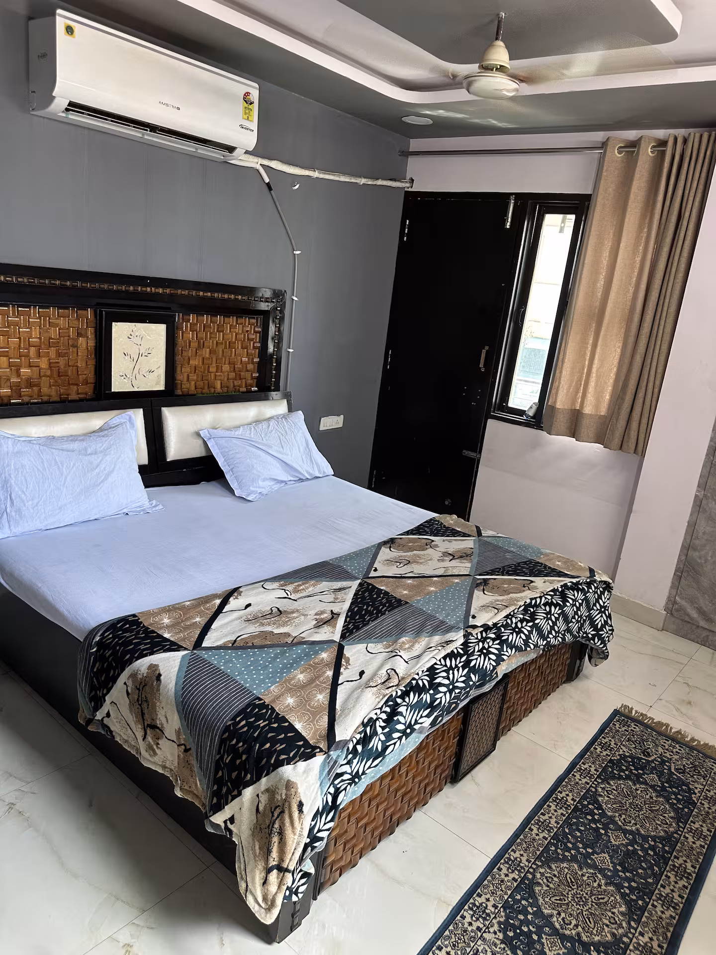 Spacious 4BHK Flat in Central Jaipur | 10 Guests Bedroom 1 photo 5