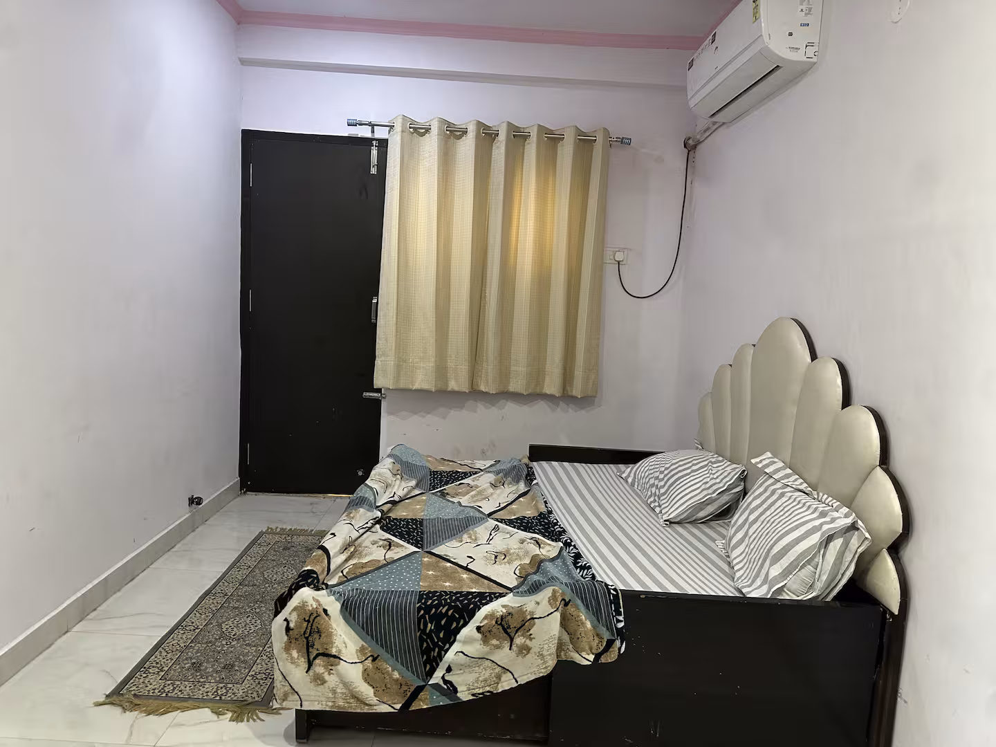 Spacious 4BHK Flat in Central Jaipur | 10 Guests Bedroom 4 photo 2